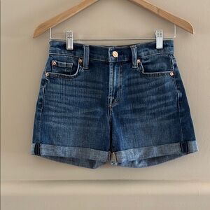 7 For All Mankind Mud Roll Jean Shorts. Size 24. Medium Wash. Excellent Conditio